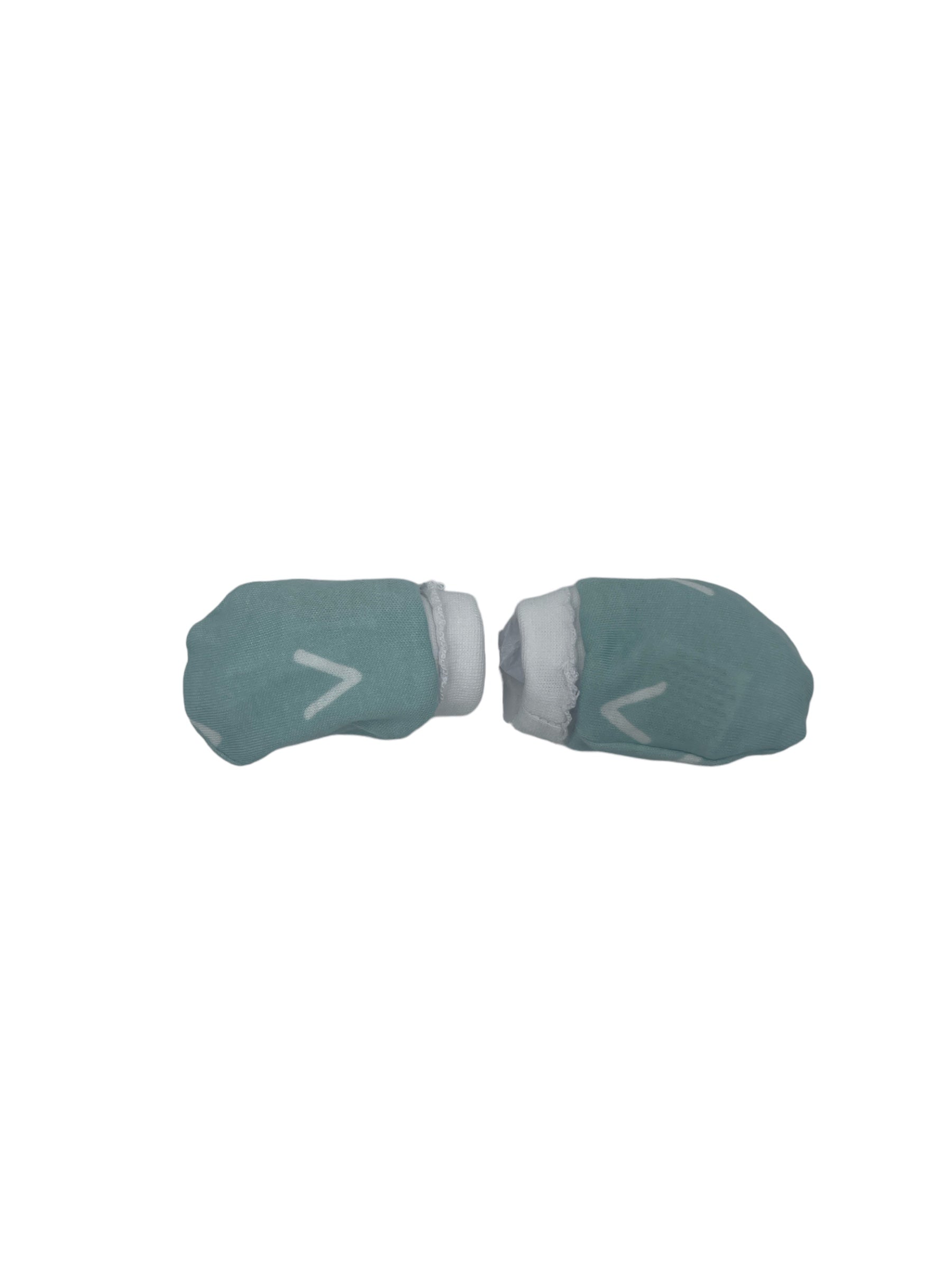 M/C BAMBOO 3PK NEWBORN BEANIE SET SAGE